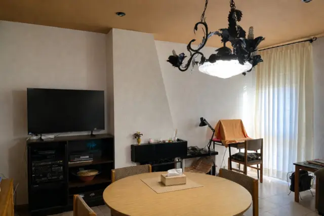 Apartment on Carrer de la Pau
