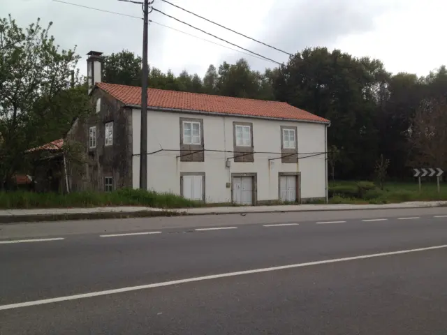 House on Espiño Street photo 2