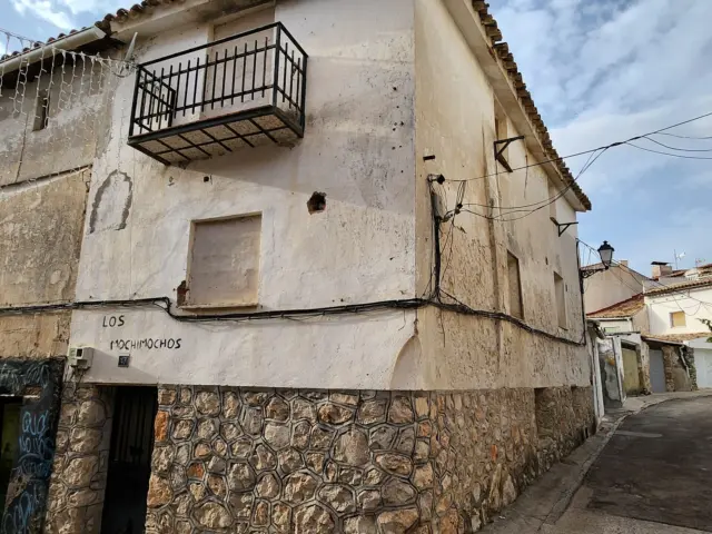 Terraced house in Travesía Virgen de la Luz