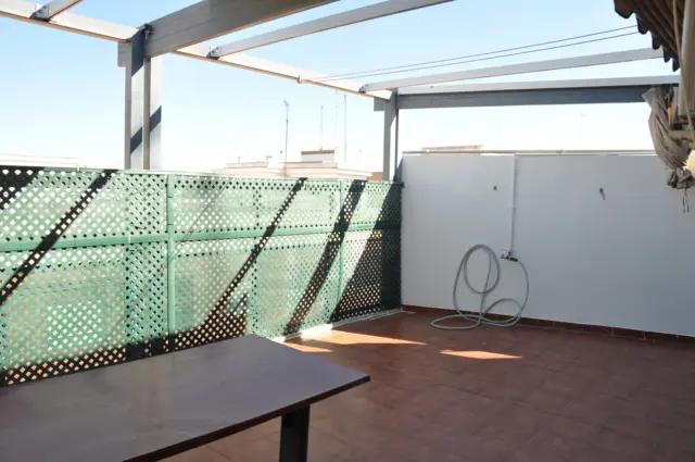 Ático en alquiler en Calle del Poeta Navarro Cabanes, 11 - Imagen 37