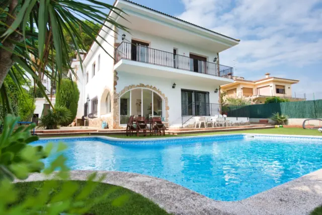 Single-family home on Carrer de Sant Joan photo 10