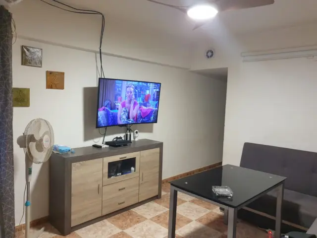 Piso en Huerta de la Reina-Arruzafilla-Parque Figueroa-Noreña