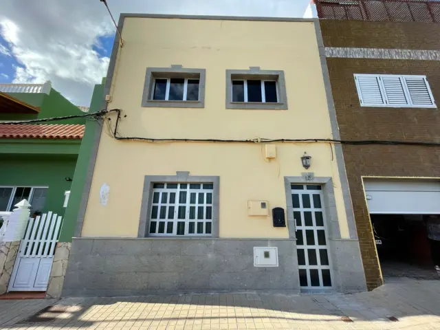 Maison mitoyenne en vente à Calle Sol, 13, El Carrizal (Ingenio) sur 190.000 €