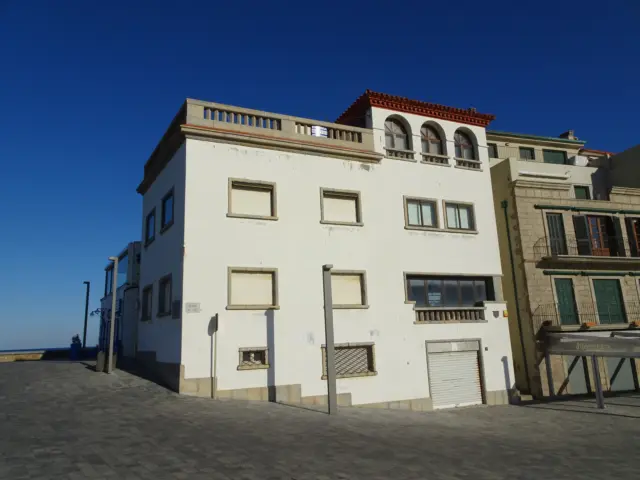Casa en venda a Carrer del Port, número 1, a prop de Carrer de la Torre, L'Escala de 3.200.000 €