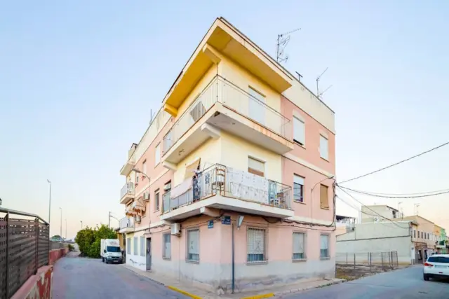 Flat for sale in Calle de Saavedra Fajardo, Alguazas of 36.000 €
