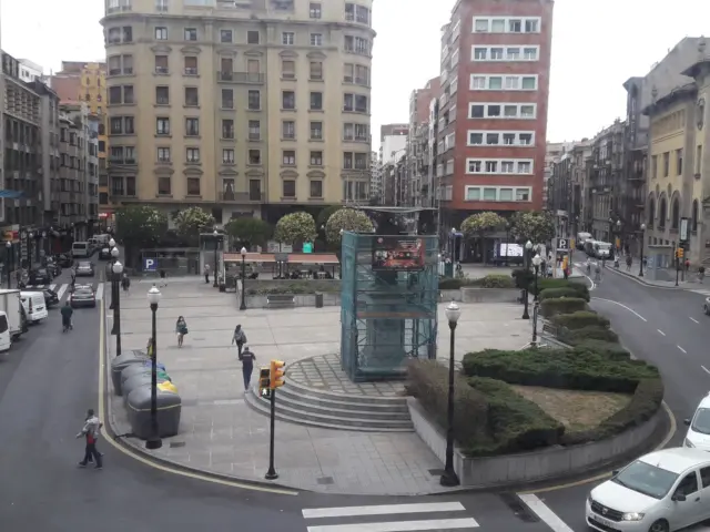 Oficina en venda a Plaza del Seis de Agosto, Centro (Districte Centro. Gijón) de 1.100.000 €