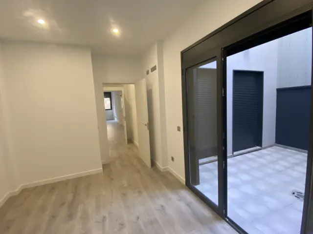 Apartment for sale on Carrer de Ramon Llull photo 2