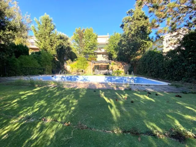 Chalet on Avinguda de Can Marcet
