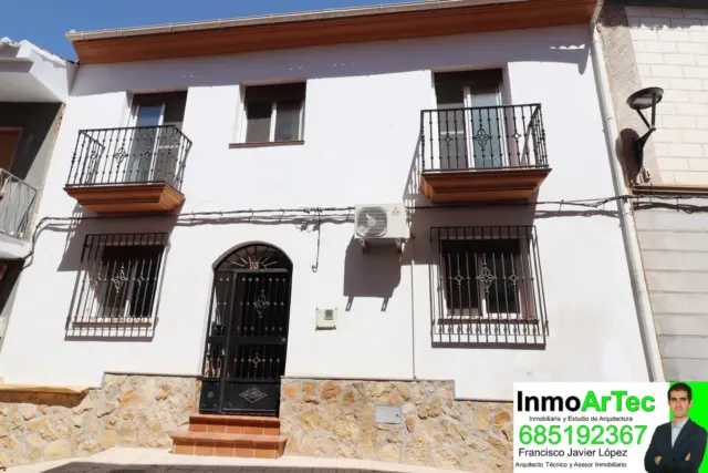 Casa en venta en Calle San Sebastián, 23, Íllora de 140.000 €