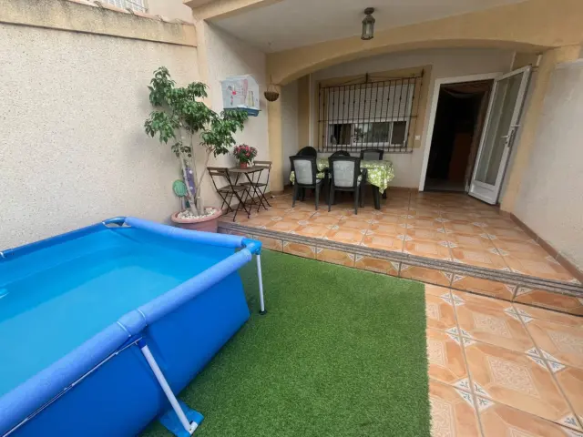 Terraced house in Carrer de Salzillo