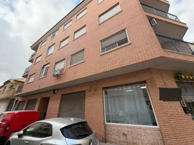 Piso en calle Pintor Pedro Cano, 1