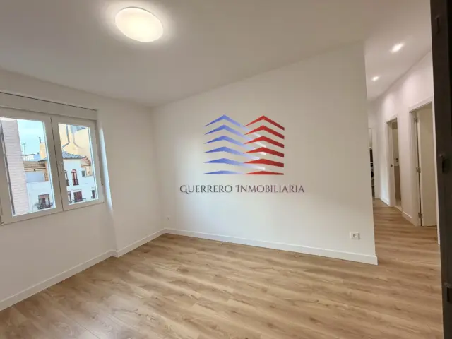 Piso en alquiler en Calle de Narváez, cerca de Calle del Doctor Castelo - Imagen 73