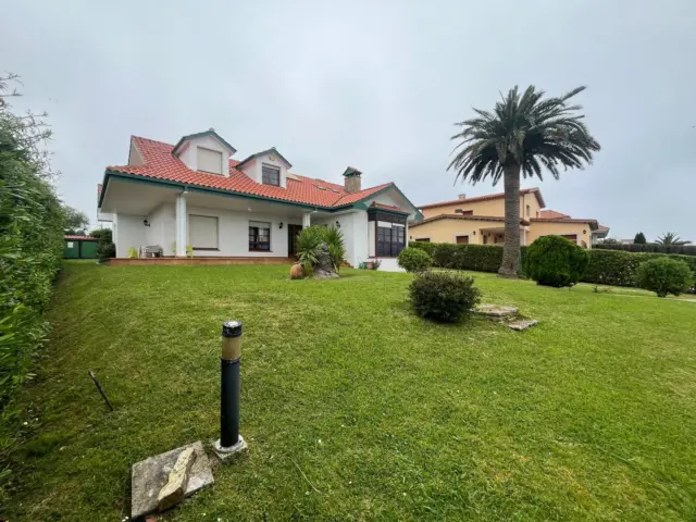 Chalet unifamiliar en calle Gremio de Los Pescadores
