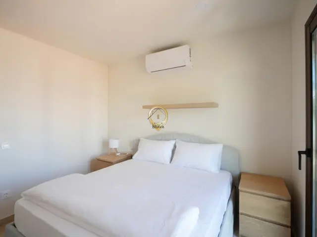 Apartment on Carrer del Canigó photo 9