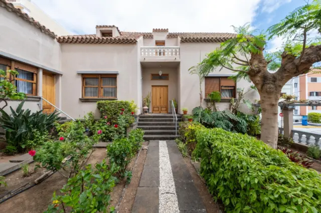Casa en calle Alcalde Suárez Franchy