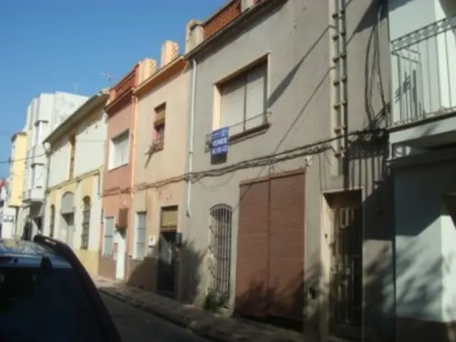 House for sale in Calle de San Pedro, near Calle del Barranco, Tavernes de la Valldigna of 59.000 €