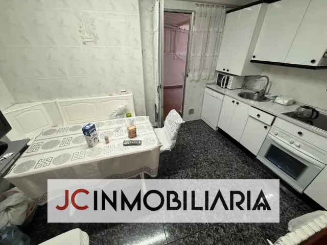 Apartment on Villabáñez Street, 27