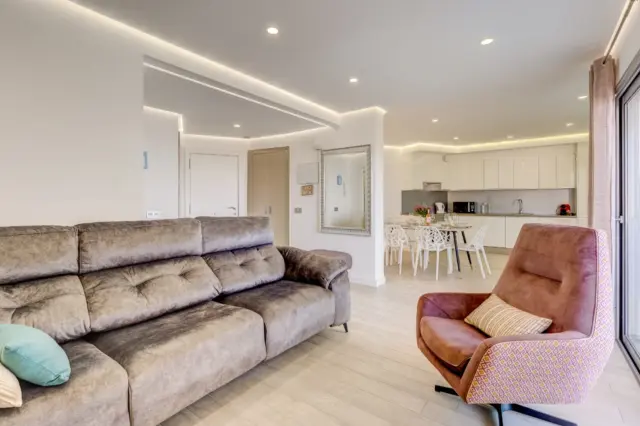 Apartment on Avenida Playa Paraíso, no. sn