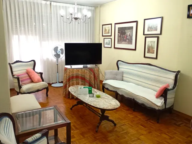 Apartment on Avenida del Doctor Tourón photo 10