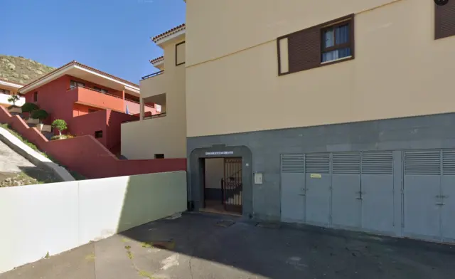 Semi-detached chalet on Calle El Cardon, Elmadroñal