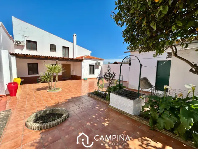Casa en Beas