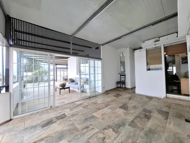 Detached house on Drago Street photo 57