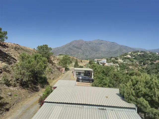 House on Camino de los Pedregales Street, No. 67