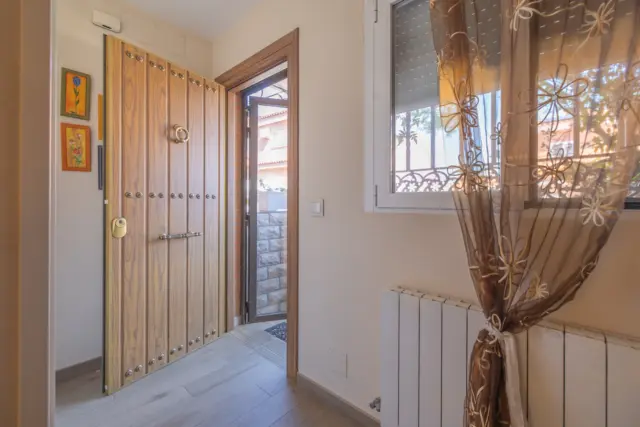 Semi-detached chalet in El Álamo
