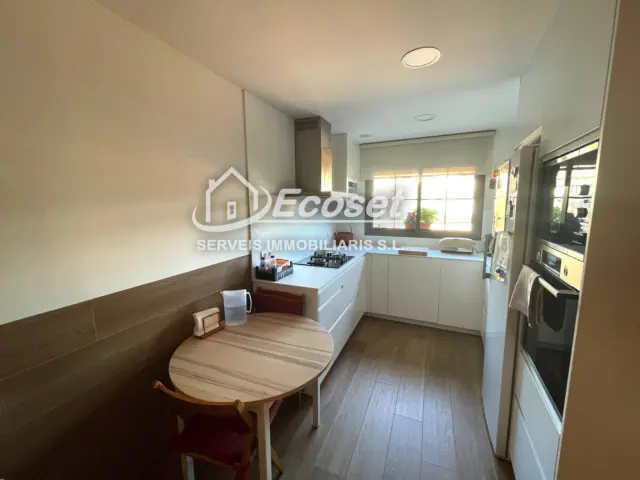 Semi-detached chalet in Vallirana photo 10