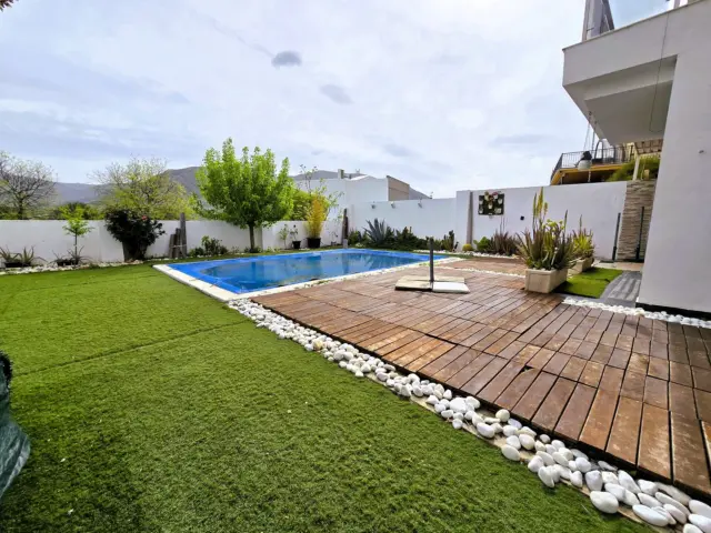 Chalet en calle Alcalde Don Manuel Martín, nº 11