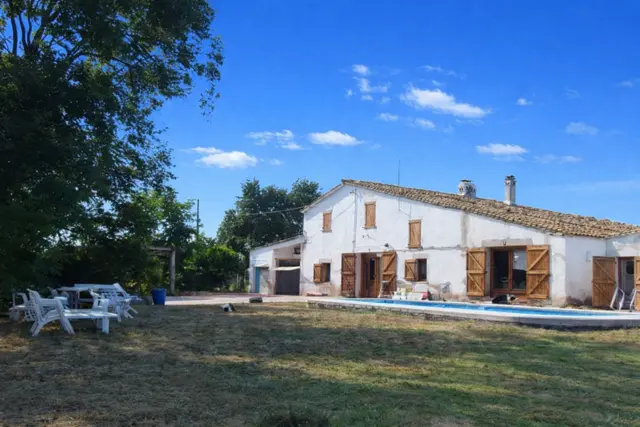 Rustic Finca on Avinguda de la Barceloneta