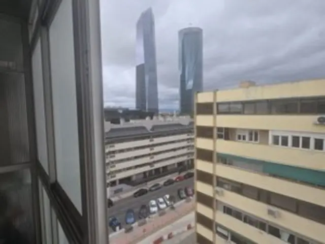 Piso en alquiler en Calle de Mauricio Legendre - Imagen 9