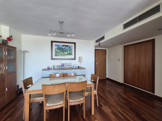 Apartment on Avenida del Maestro Rodrigo photo 11