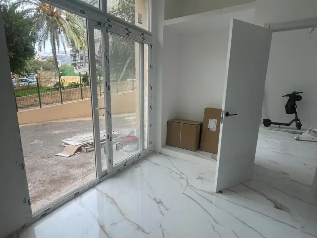 Apartment on Avenida de Venezuela photo 5