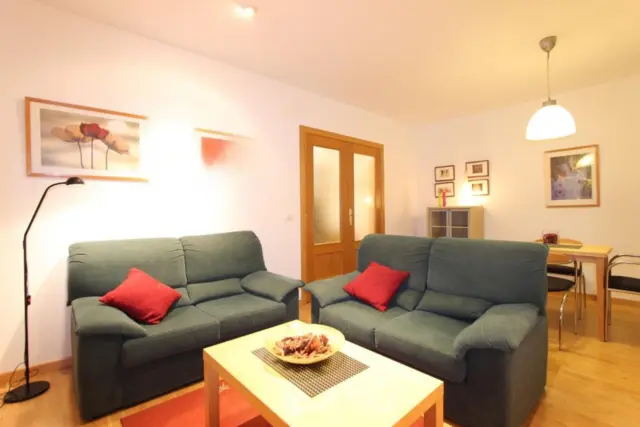 Apartamento en alquiler en Calle de la Batalla del Salado, cerca de Calle de Vizcaya - Imagen 11