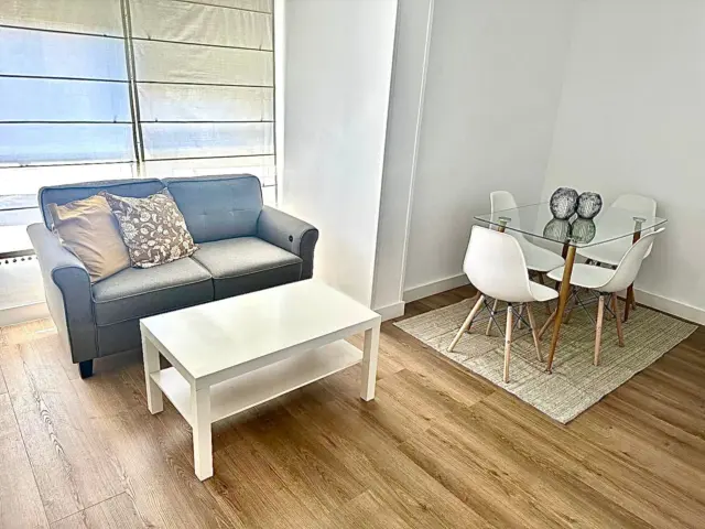 Apartamento en alquiler en Calle de Cáceres, cerca de Paseo de las Delicias - Imagen 8