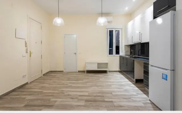 Apartamento en alquiler en Calle del Ferrocarril - Imagen 12