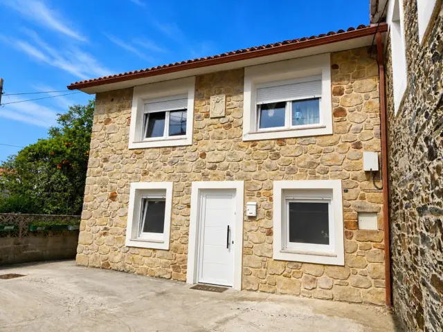 Chalet adosado en calle de las Covas photo 6
