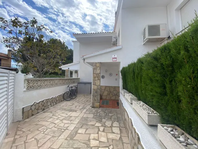 Casa pareada en Carrer de la Cerdanya