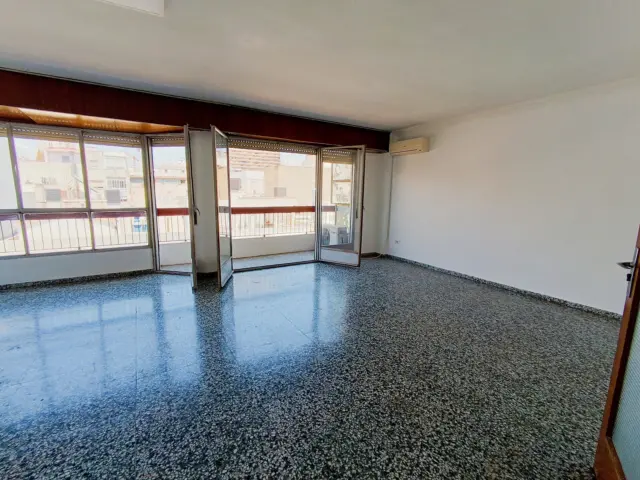 Piso en calle del Pintor Lorenzo Casanova