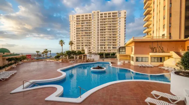Apartment on Avenida Adeje 300, 10