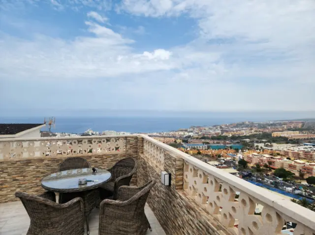 Villa on Baleares Street, 7