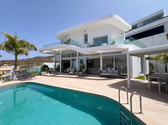 Single-family chalet at Calle Cantabria, 9