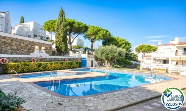 Apartamento en Port Esportiu-Canyelles-Puig Rom