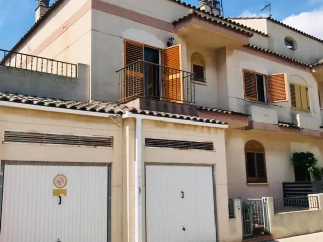 Casa unifamiliar en venta en Avenida Santa Mariapuig, Número 37, Almàssera de 283.000 €