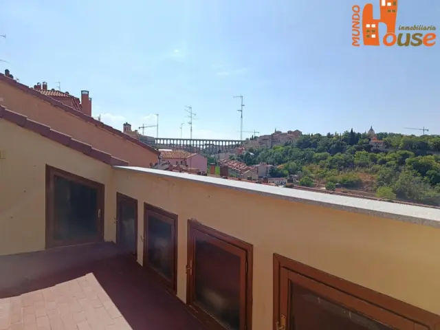 Apartment on Calle de San Gabriel photo 6