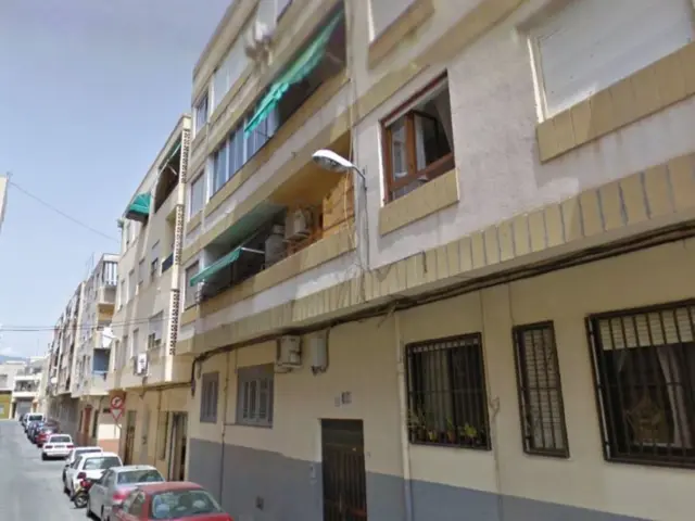 Pis en venda a Carrer de Villena, Agualejas (Elda) de 36.000 €