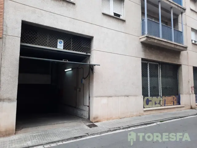 Garaje en venta en Carrer de Girona, cerca de Carrer de Montcada, L'Hostal-Lledoner (Granollers) de 6.900 €