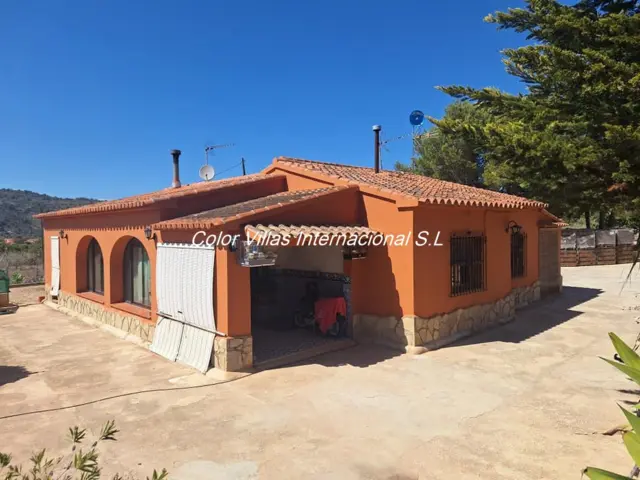 Chalet rústico en Benissa Pueblo