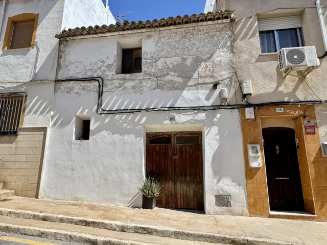 House on Carrer del Biar, 90